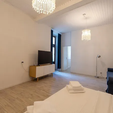 Apartment Breva E Tivano