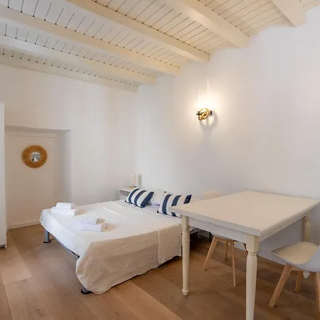 Breva E Tivano Apartment *